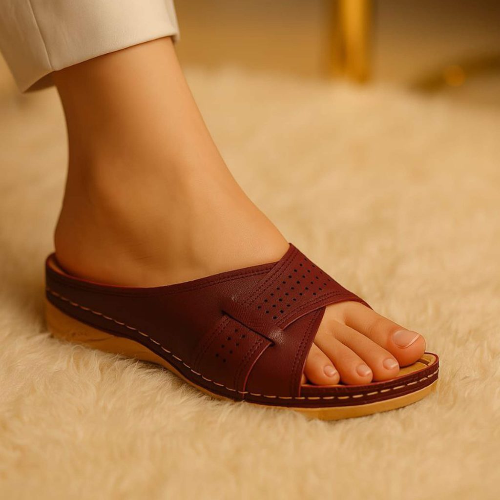 صندل چرم زنانه