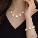 ست دستبند و گردنبند Van Cleef کد mr25-01 - Image 5